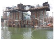 广西柳州洛清江大桥垮塌平台打捞